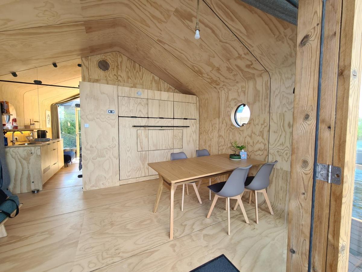 Wikkelboats @ Tramkade Den Bosch Villa Orthen Екстериор снимка