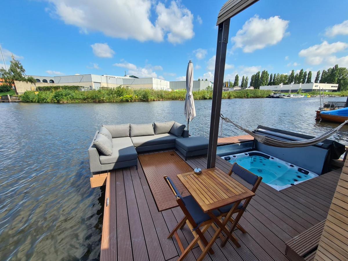 Wikkelboats @ Tramkade Den Bosch Villa Orthen Екстериор снимка
