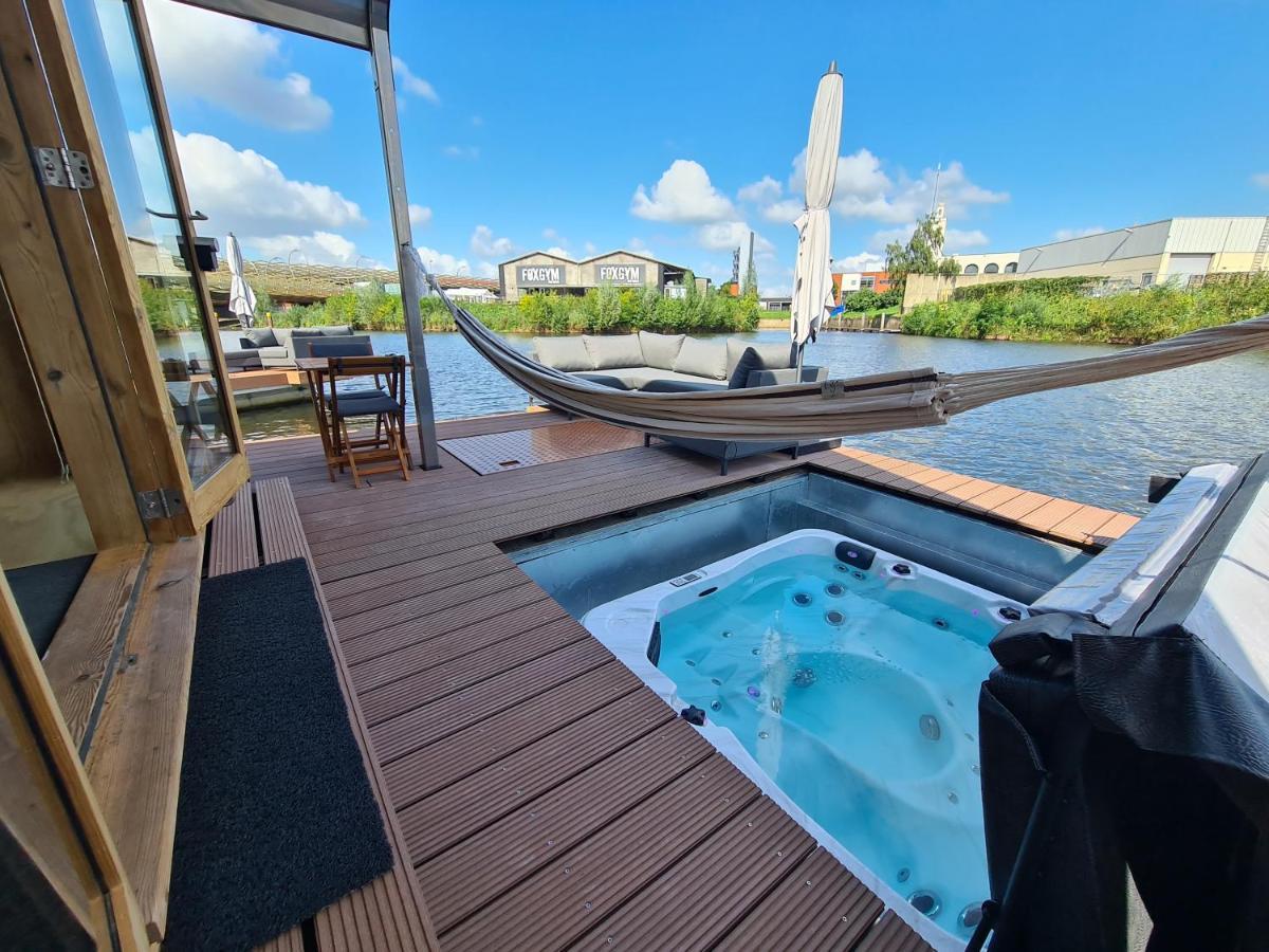 Wikkelboats @ Tramkade Den Bosch Villa Orthen Екстериор снимка